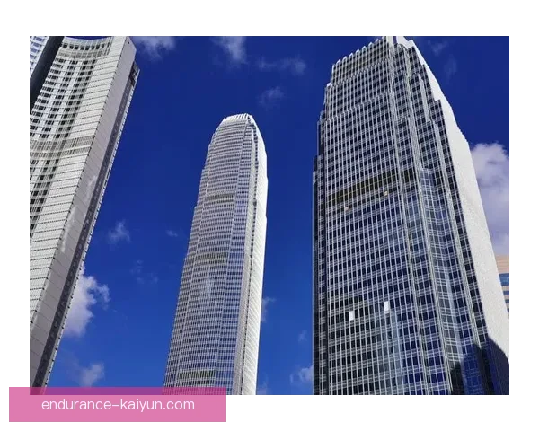 上海海港在超级杯表现稳健，状态回暖值得关注